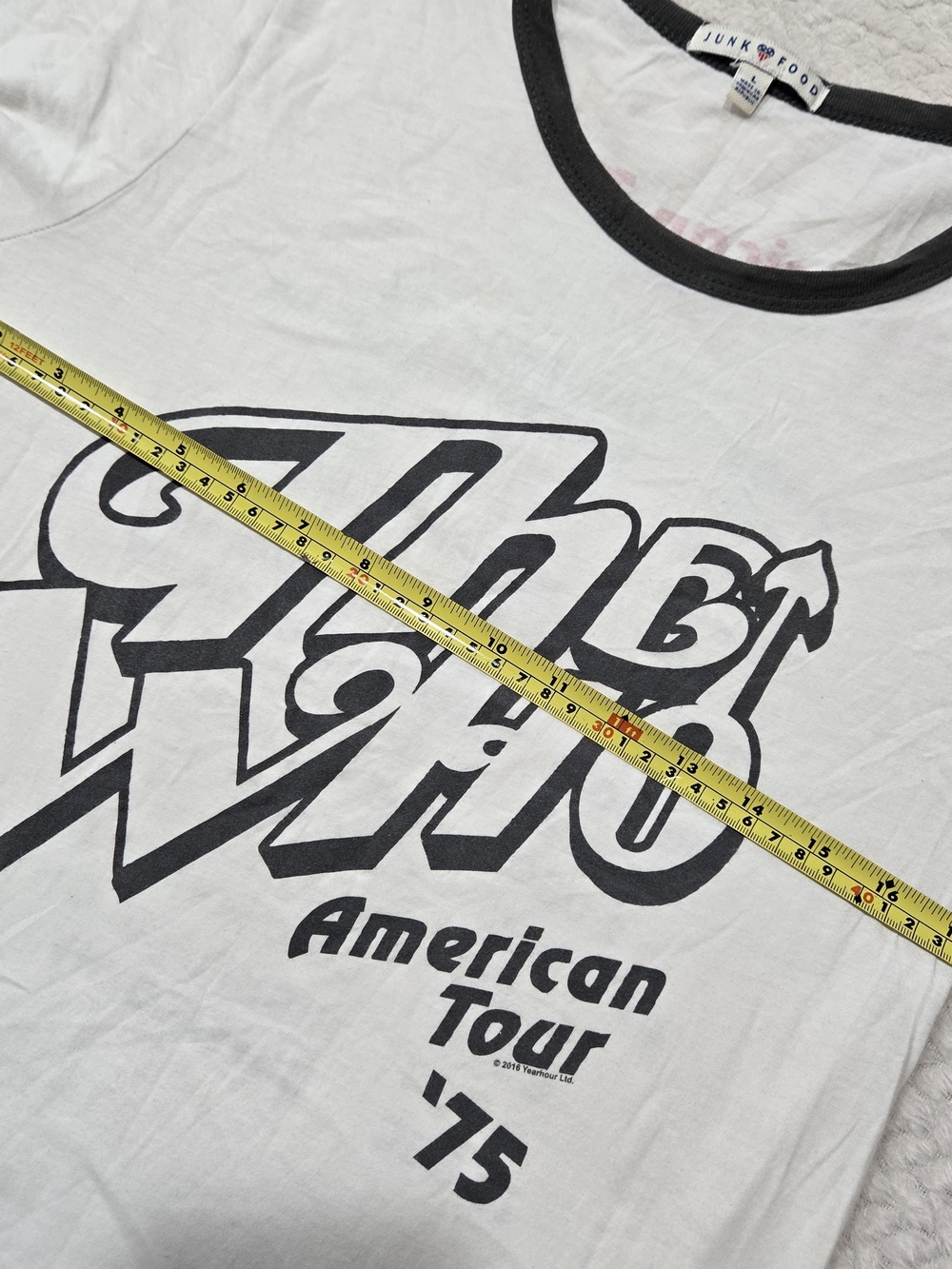 '75 White Graphic Ringer Tee - Picture 7 of 9